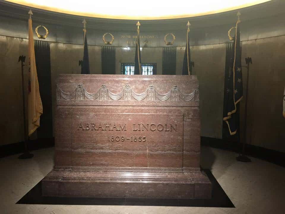 Abraham Lincoln Tomb Main